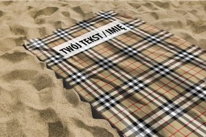 RĘCZNIK Beżowa krata z twoim dowolnym tekstem 100x75cm 008D