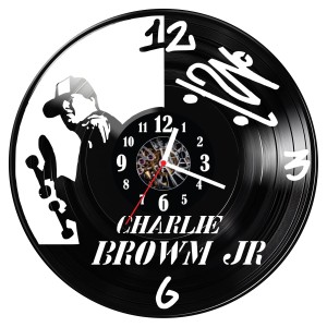 Zegar ścienny z płyty winylowej Charlie Brown Jr 838.14