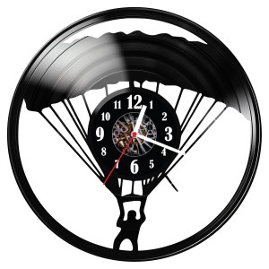 Zegar ścienny z płyty winylowej Spadochroniarz 1068.14