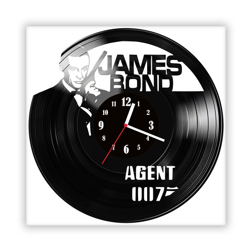 77.14 James Bond.jpg