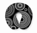Poduszka rogal GEOMETRYCZNA wzór PRG40.jpg