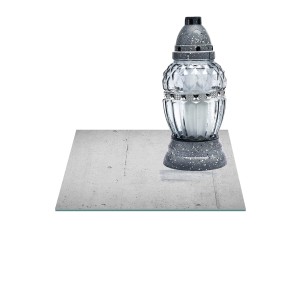 SZKLANA PODSTAWKA POD ZNICZE Z DEDYKACJĄ 25x25cm Beton 192e